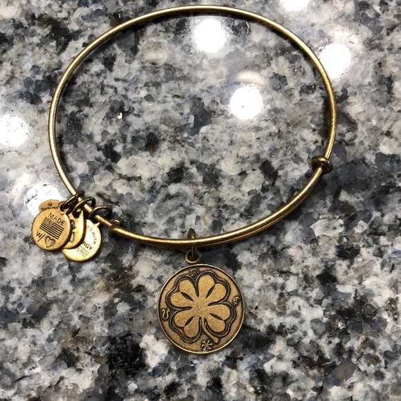 Alex and Ani four leaf clover bracelet, gold - Picture 1 of 3